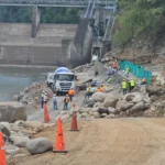 Reconformación de taludes aguas debajo de presa Chiriquí
