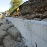 Reconformación de taludes aguas debajo de presa Chiriquí